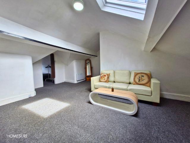 Apartment for rent in Orrell Park, Calderstones