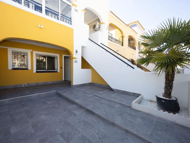 Apartamento en alquiler en Urbanización La Ceñuela, Torrevieja