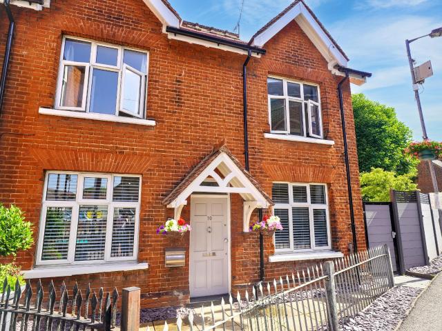 Apartment for rent in Bentfield, Duton Hill