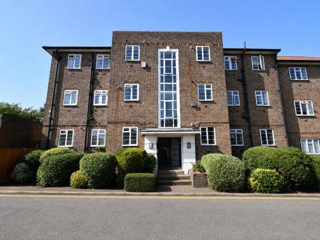 Apartment for rent in South Woodford, Greater London