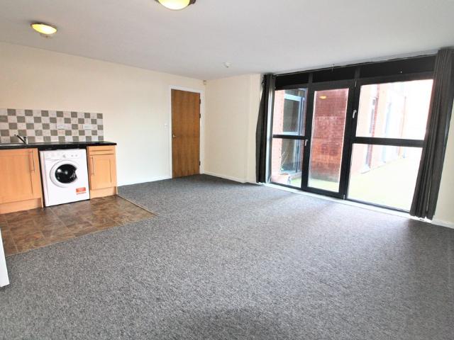Apartment for rent in Street, Somerset