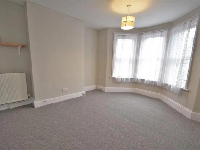 Apartment for rent in Bitterne Park, City Of Southampton