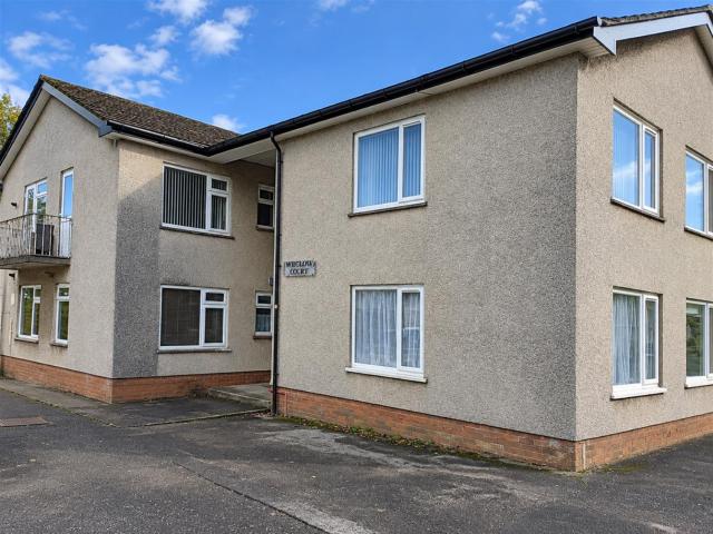 Apartment for rent in Falcon Lodge, Wales