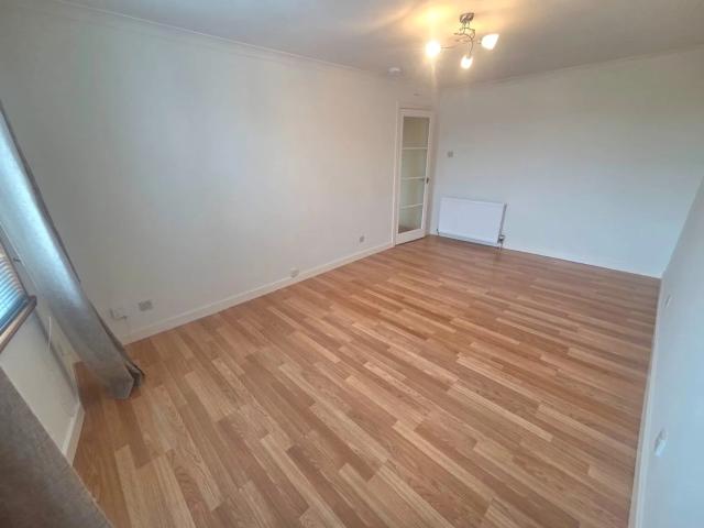 Apartment for rent in Ballindoch, Scotland