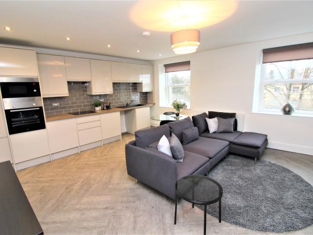 Apartment for rent in Nuttall, Bury