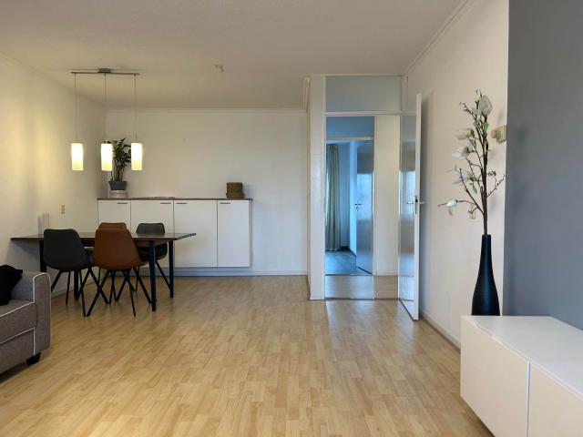 Appartement te huur in Almere, Centrum