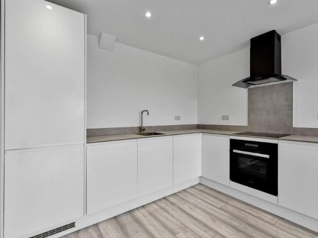 Apartment for rent in Brompton, Gillingham
