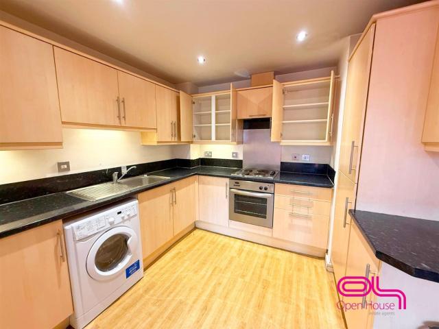 Apartment for rent in The Haulgh, Lee Bank