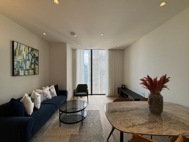 Apartment for rent in Canary Wharf, Greater London