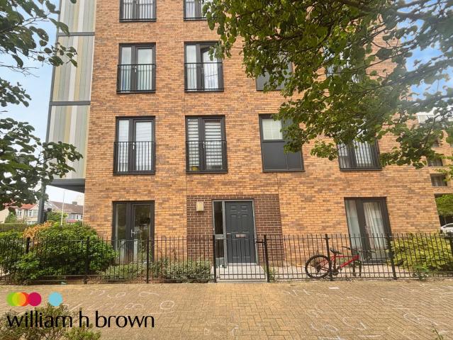 Apartment for rent in Rush Green, Greater London