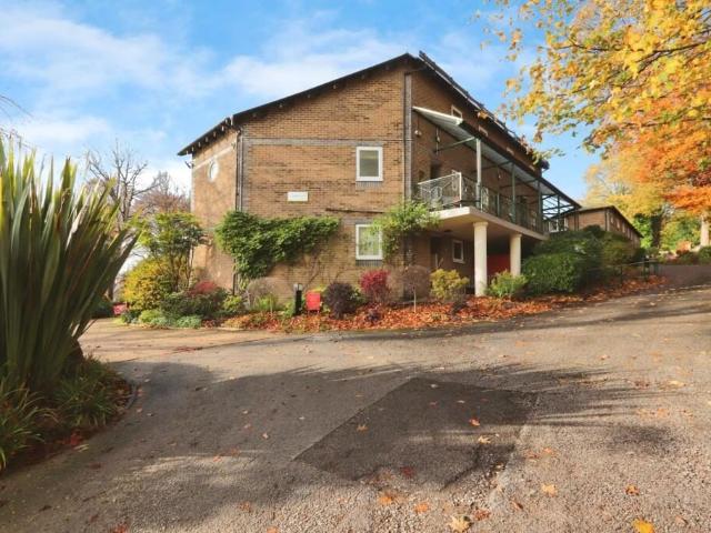Apartment for rent in Broomhill, South Yorkshire