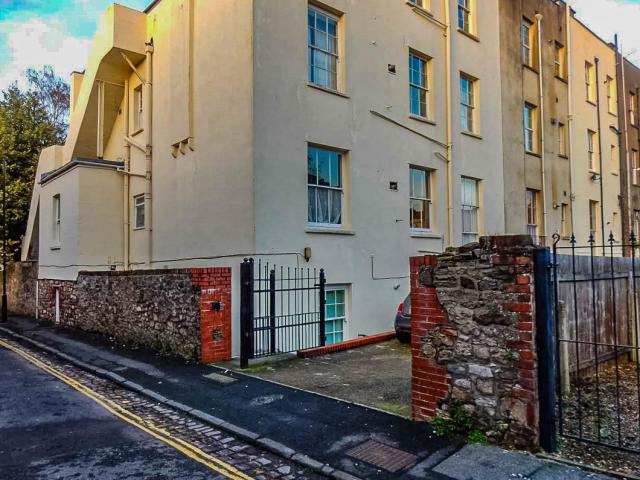Apartment for rent in Feckenham, City Of Bristol