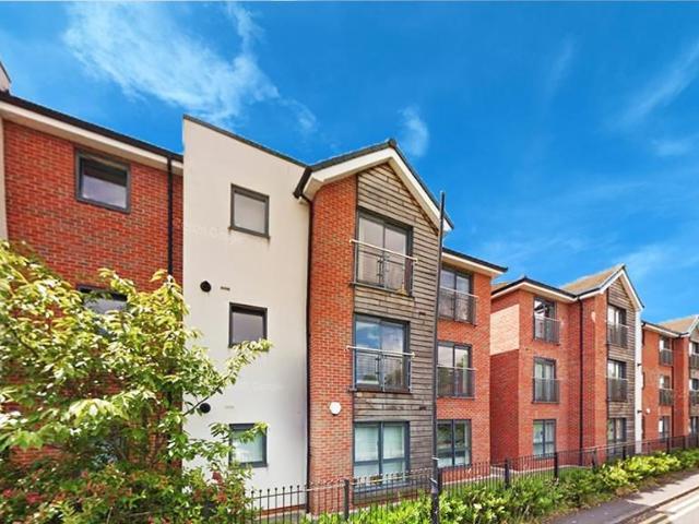 Apartment for rent in Edenthorpe, South Yorkshire