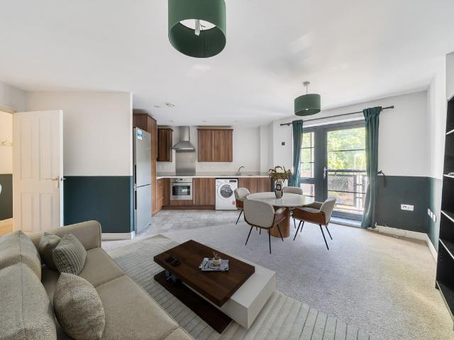 Apartment for rent in Farnborough, Rushmoor
