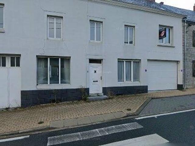 Appartement location à Mettet