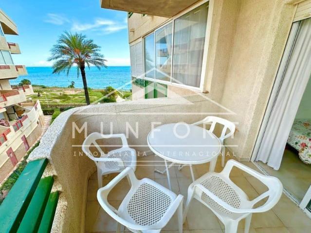 Apartamento en alquiler en Mil Palmeras, el Baix Segura / La Vega Baja