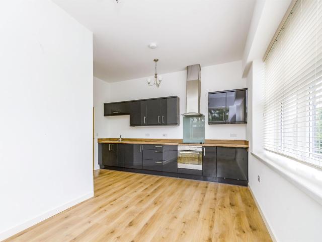 Apartment for rent in Hill, City Of Southampton