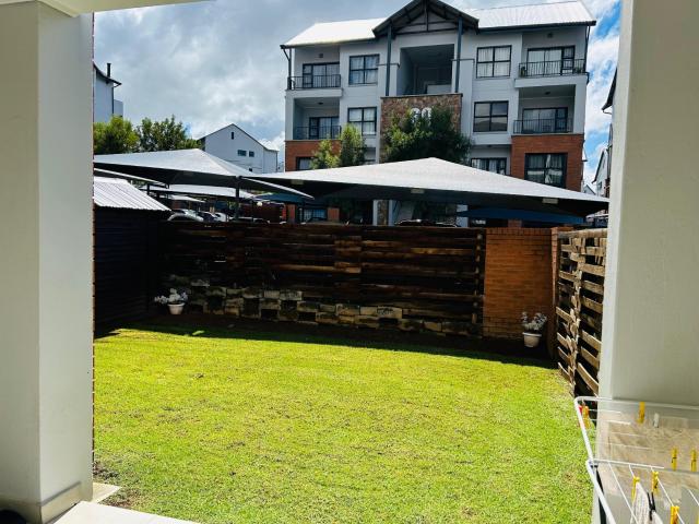 Apartment for rent in Lakeside, Sandton