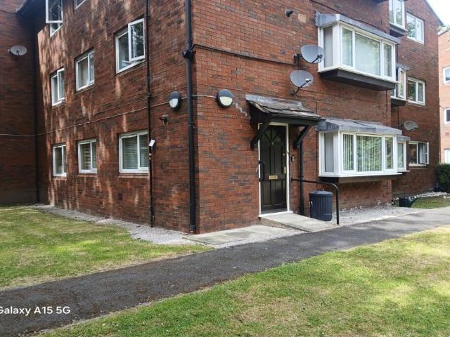 Apartment for rent in Two Mills, Cheshire