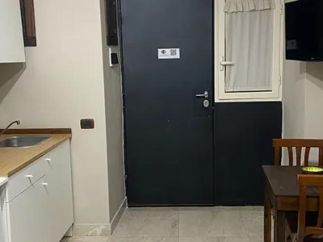 Appartamento in affitto a San Giuseppe, Napoli