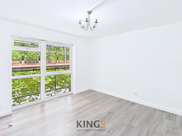 Apartment for rent in Panshanger, Fretherne