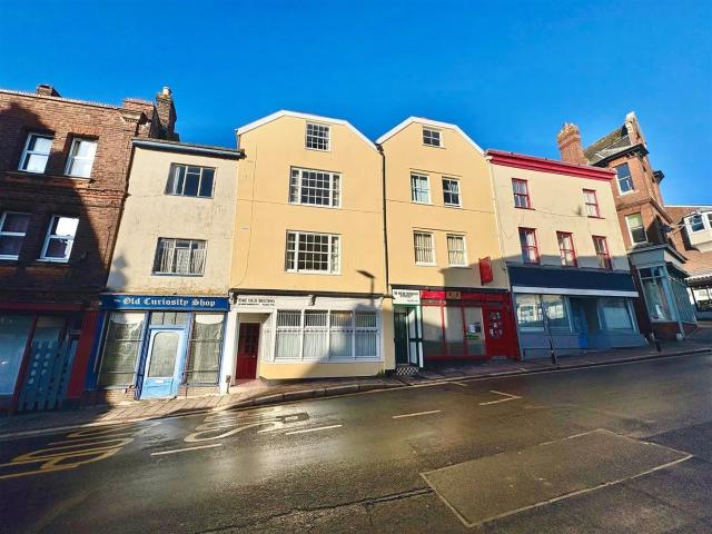 Apartment for rent in Watergate, Devon