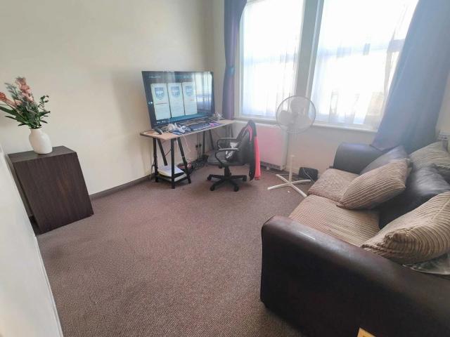 Apartment for rent in Beamhurst, Staffordshire