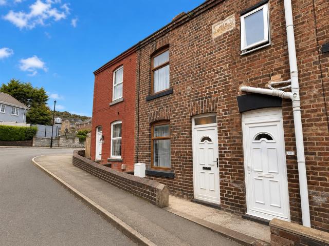 Apartment for rent in Mapplewell, South Yorkshire