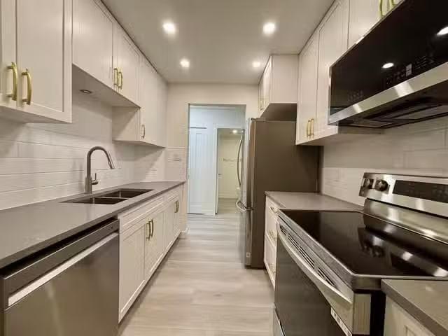 Apartment for rent in New Westminster, British Columbia