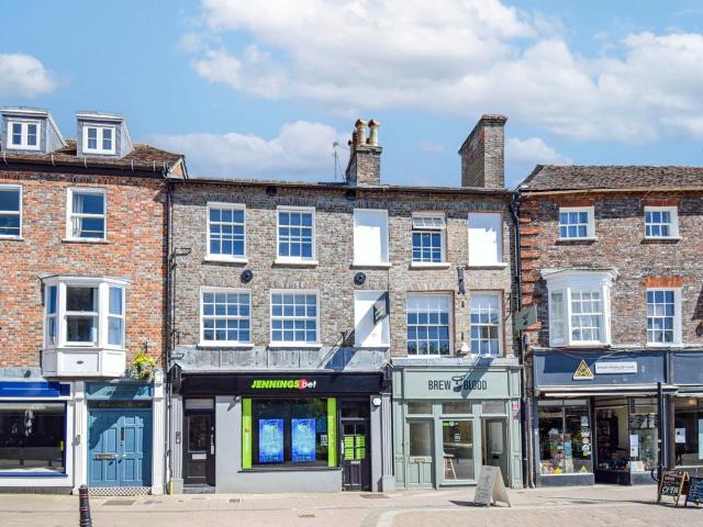 Apartment for rent in Enborne, West Berkshire