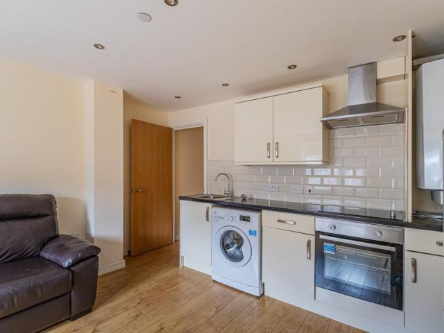 Apartment for rent in Gabalfa, Cardiff