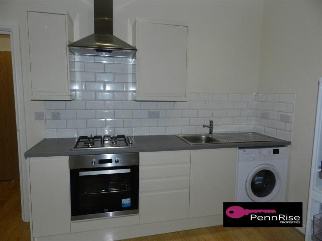 Apartment for rent in Plasnewydd, Falcon Lodge