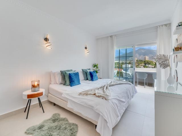 Apartamento en alquiler en Marbella, La Rinconada