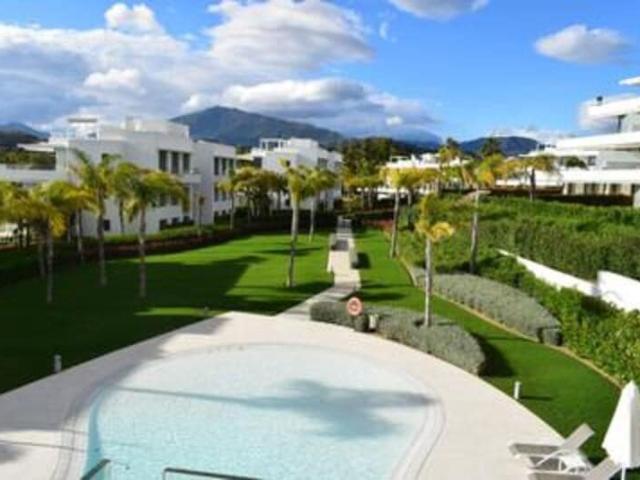 Casa en alquiler en Nueva Atalaya, Costa del Sol Occidental