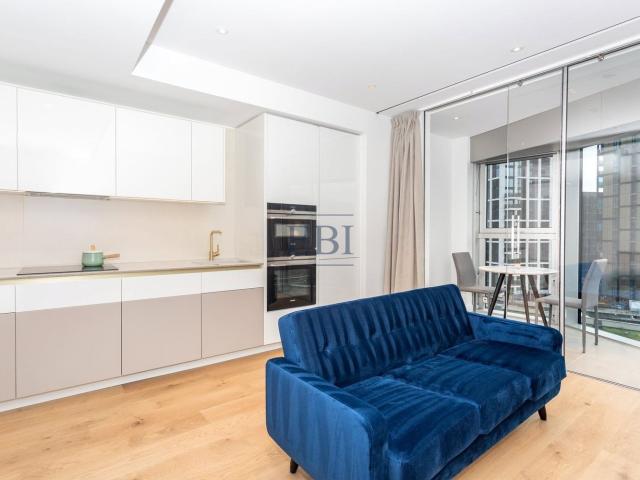 Apartment for rent in Clapham Junction, Greater London