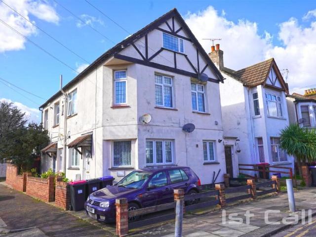 Apartment for rent in Alton Barnes, Essex
