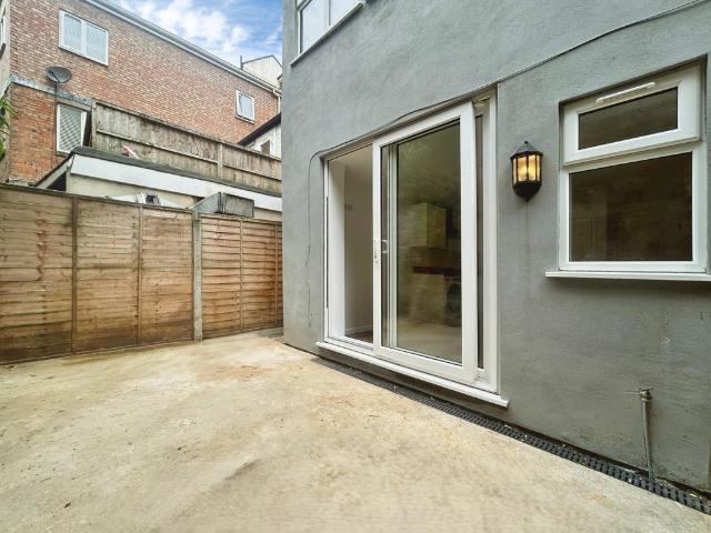Apartment for rent in West Cliff, Bournemouth