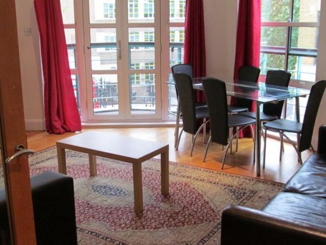 Apartment for rent in Chalk Farm, Greater London