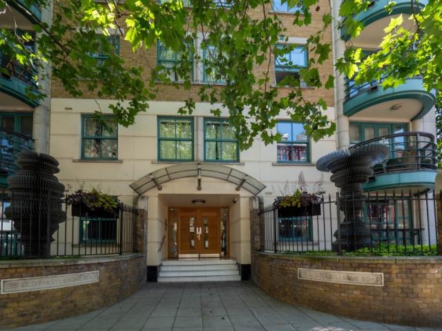 Apartment for rent in Paddington, Greater London