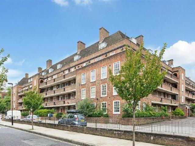Apartment for rent in St. John's Wood, Greater London