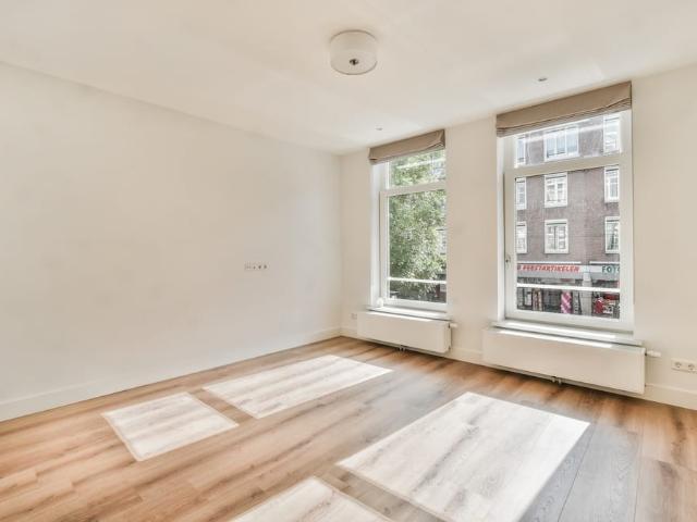 Appartement te huur in Van Lennepbuurt, Amsterdam