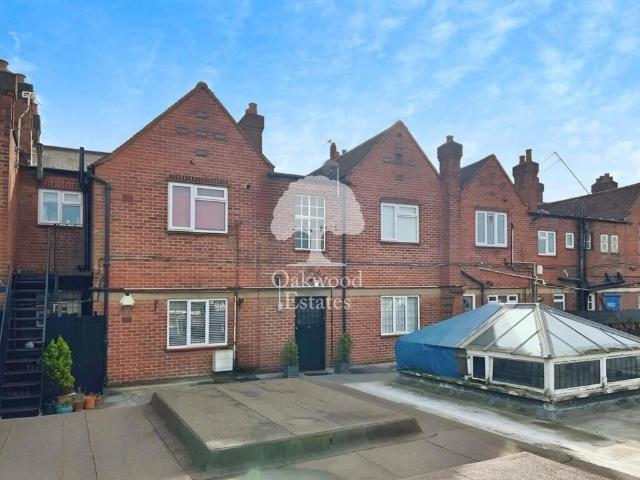 Apartment for rent in Gerrards Cross, Denham