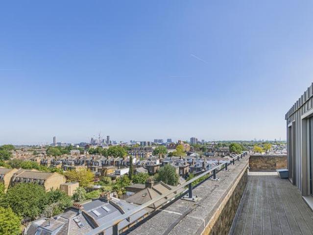 Apartment for rent in Hammersmith, Greater London