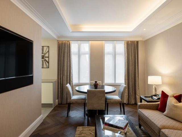 Apartment for rent in Mayfair, Greater London