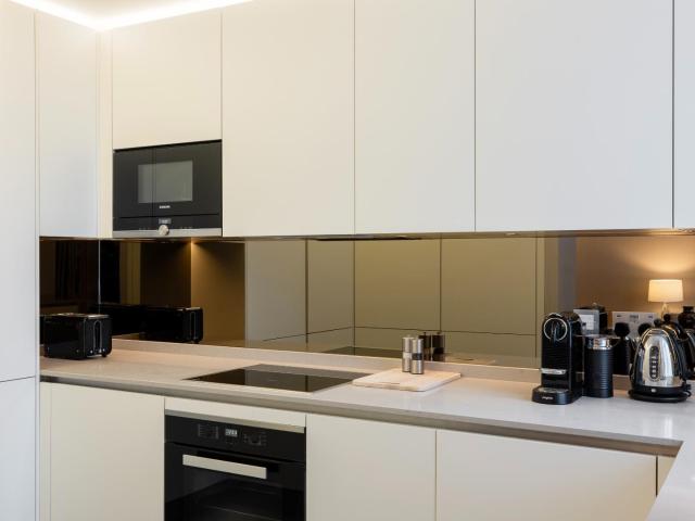 Apartment for rent in Mayfair, Greater London