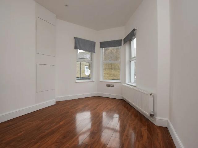 Apartment for rent in Harlesden, Greater London