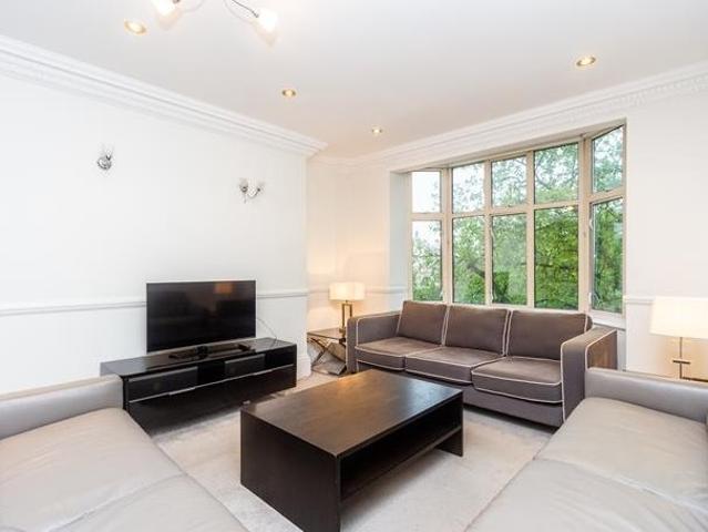 Apartment for rent in St. John's Wood, Greater London