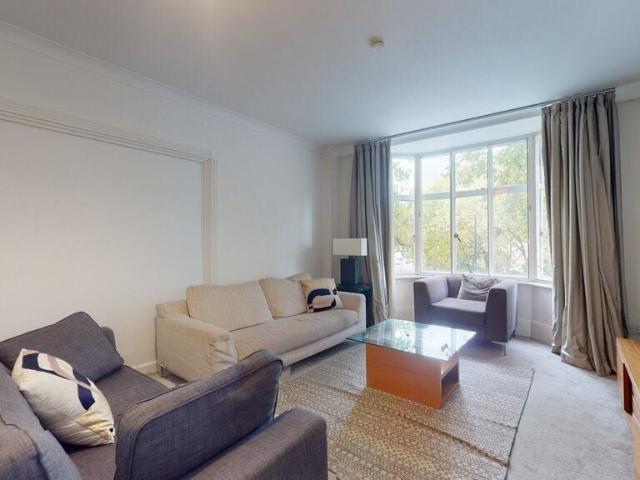 Apartment for rent in St. John's Wood, Greater London