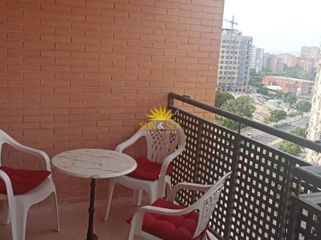 Apartamento en alquiler en Casco Antiguo - Santa Cruz - Ayuntamiento, l'Alacantí