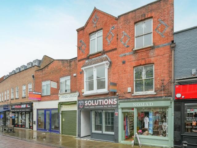 Apartment for rent in Clewer Village, Windsor